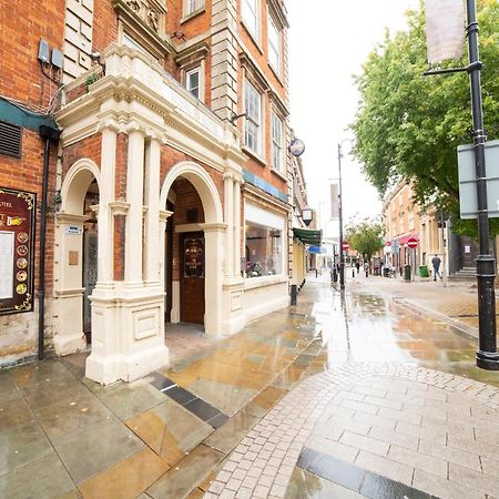 The Royal Hotel 케터링 외부 사진